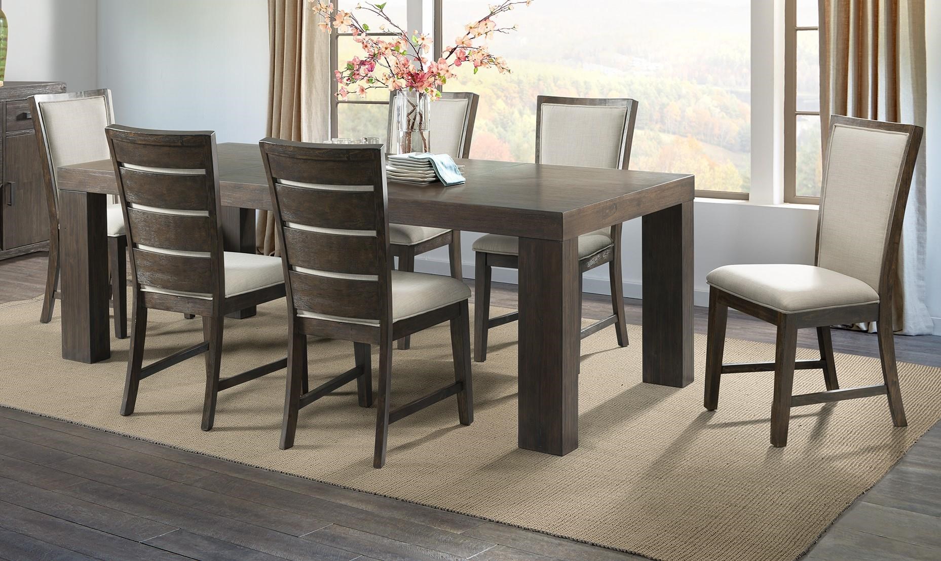 Geraldo 6 seater outlet dining set with cushions